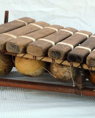 Instrumento balafom diatonico bobo 12 teclas
