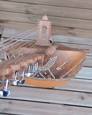 Kora instrumento 21 cordas